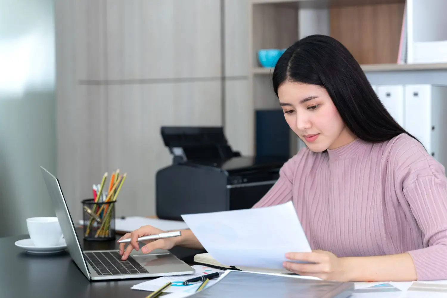 perbedaan akuntansi dan auditing